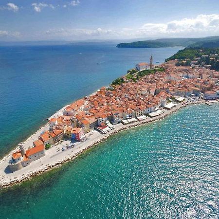 Portoroz Apartments Екстер'єр фото