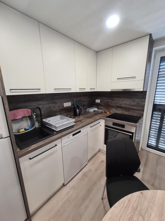 Portoroz Apartments Екстер'єр фото